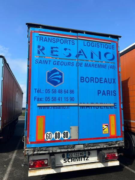 Schmitz Cargobull - Semi-remorque rideaux coulissants: photos 2 Schmitz Cargobull - Semi-remorque rideaux coulissants: photos 2