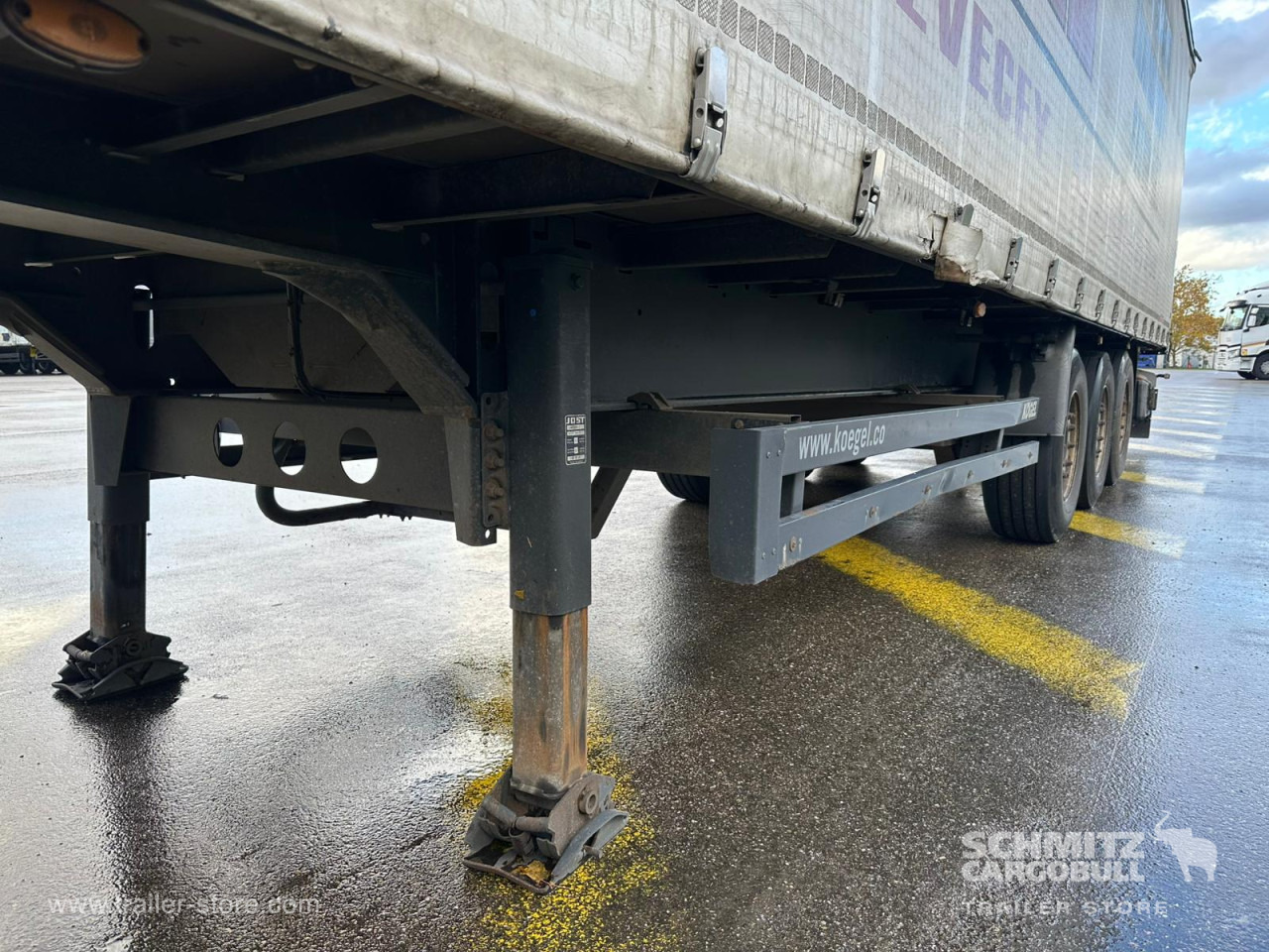 KOEGEL Curtainsider Standard - Semi-remorque rideaux coulissants: photos 2 KOEGEL Curtainsider Standard - Semi-remorque rideaux coulissants: photos 2