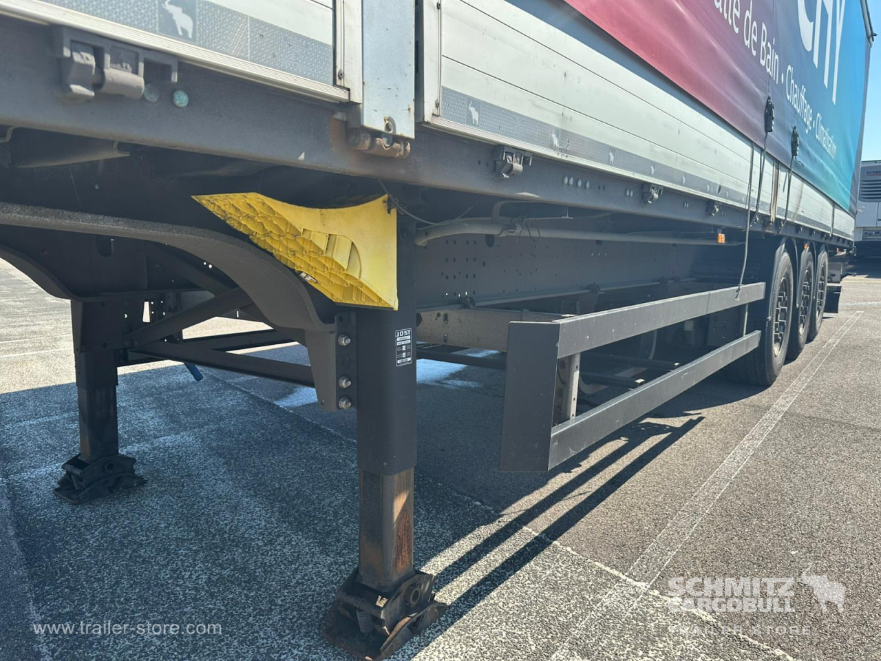 SCHMITZ Curtainsider Dropside - Semi-remorque rideaux coulissants: photos 2 SCHMITZ Curtainsider Dropside - Semi-remorque rideaux coulissants: photos 2