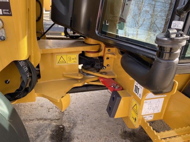 Crédit-bail de Cat 906 - 40 Km/h  Cat 906 - 40 Km/h: photos 11