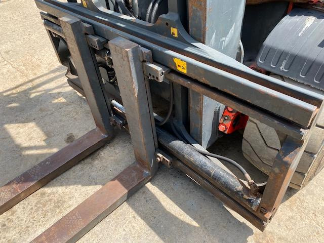 Chariot élévateur diesel Linde H50 D-02: photos 17
