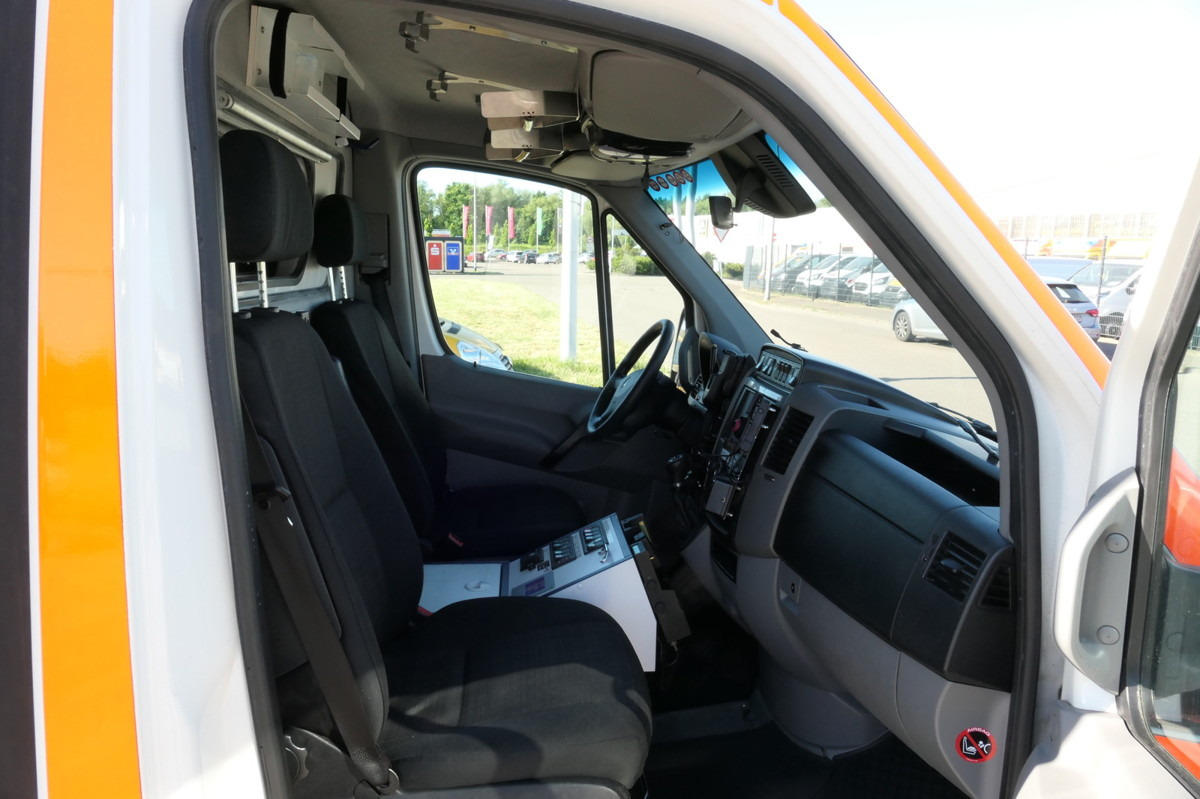 MERCEDES-BENZ Sprinter 519 CDI Klima Krankenwagen - Autre matériel: photos 5 MERCEDES-BENZ Sprinter 519 CDI Klima Krankenwagen - Autre matériel: photos 5