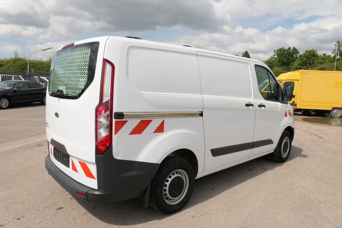 FORD Transit Custom 290 2.0 TDCi - Fourgonnette: photos 4 FORD Transit Custom 290 2.0 TDCi - Fourgonnette: photos 4