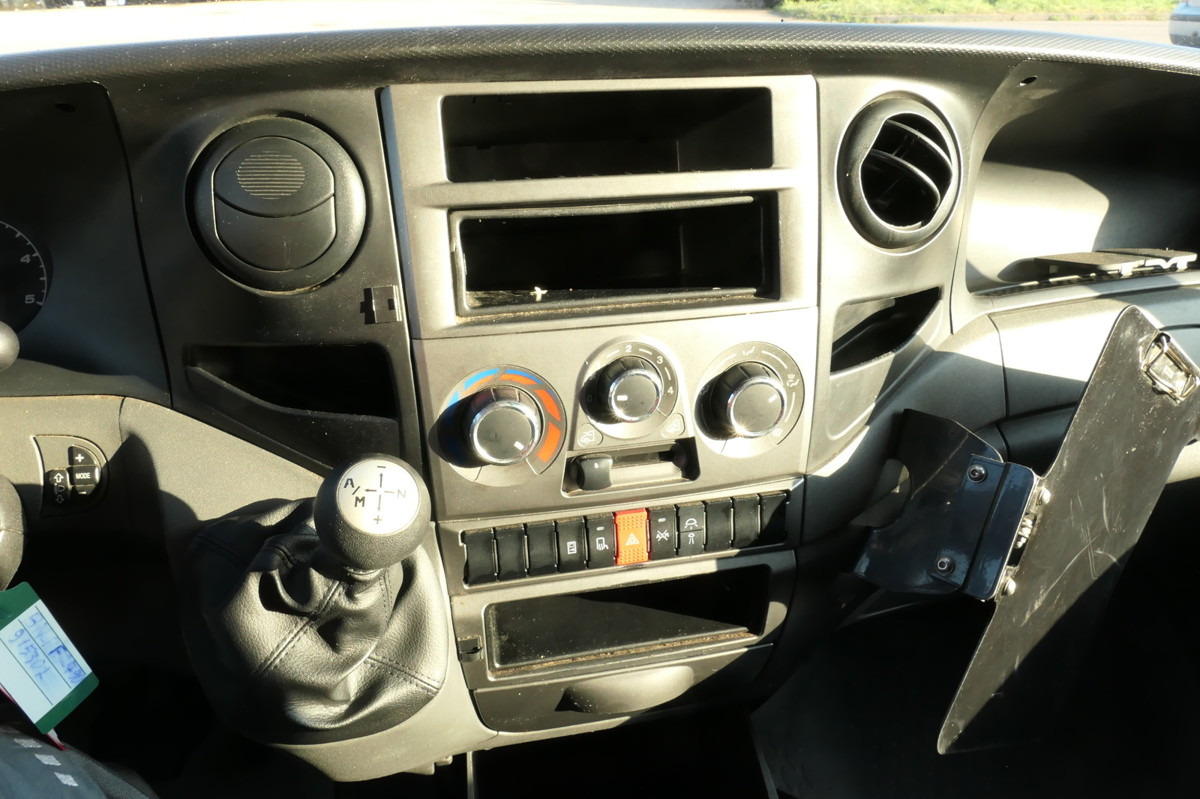 Fourgon grand volume IVECO Daily 35 S11 C30C AUTOMATIK KAMERA Kurz KAMERA R: photos 7