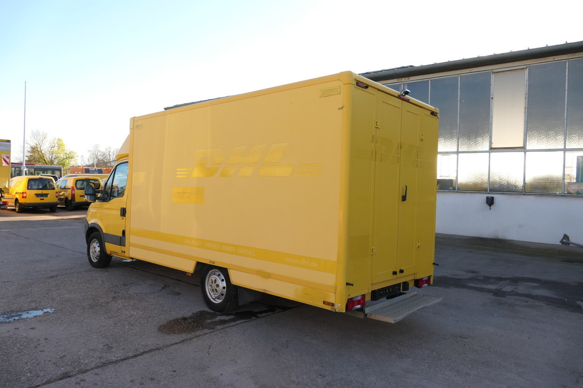 IVECO Daily 35 S11 C30C AUTOMATIK KAMERA MAXI Regale D - Fourgon grand volume: photos 4 IVECO Daily 35 S11 C30C AUTOMATIK KAMERA MAXI Regale D - Fourgon grand volume: photos 4