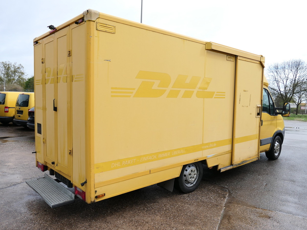 IVECO Daily 35 S11 C30C AUTOMATIK KAMERA MAXI Regale D - Fourgon grand volume: photos 4 IVECO Daily 35 S11 C30C AUTOMATIK KAMERA MAXI Regale D - Fourgon grand volume: photos 4