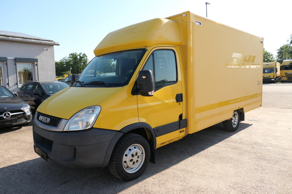 IVECO Daily 35 S11 C30C AUTOMATIK KAMERA MAXI Regale D - Fourgon grand volume: photos 3 IVECO Daily 35 S11 C30C AUTOMATIK KAMERA MAXI Regale D - Fourgon grand volume: photos 3