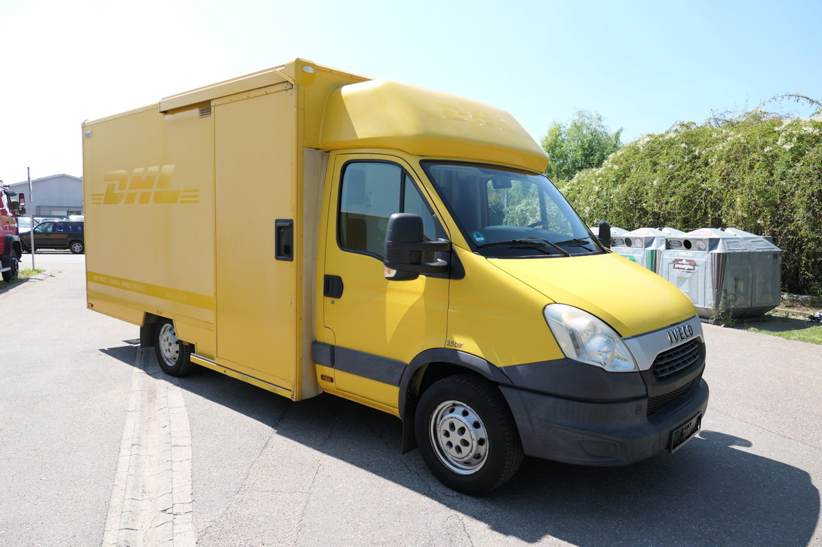 IVECO Daily 35 S11 C30C AUTOMATIK KAMERA Regale LUFT D - Fourgon grand volume: photos 2 IVECO Daily 35 S11 C30C AUTOMATIK KAMERA Regale LUFT D - Fourgon grand volume: photos 2
