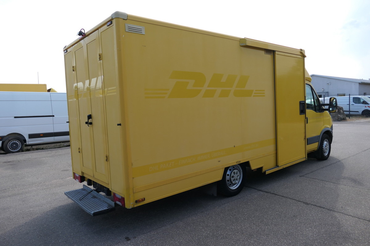 IVECO Daily 35 S11 C30C AUTOMATIK KAMERA Regale LUFT D - Fourgon grand volume: photos 3 IVECO Daily 35 S11 C30C AUTOMATIK KAMERA Regale LUFT D - Fourgon grand volume: photos 3