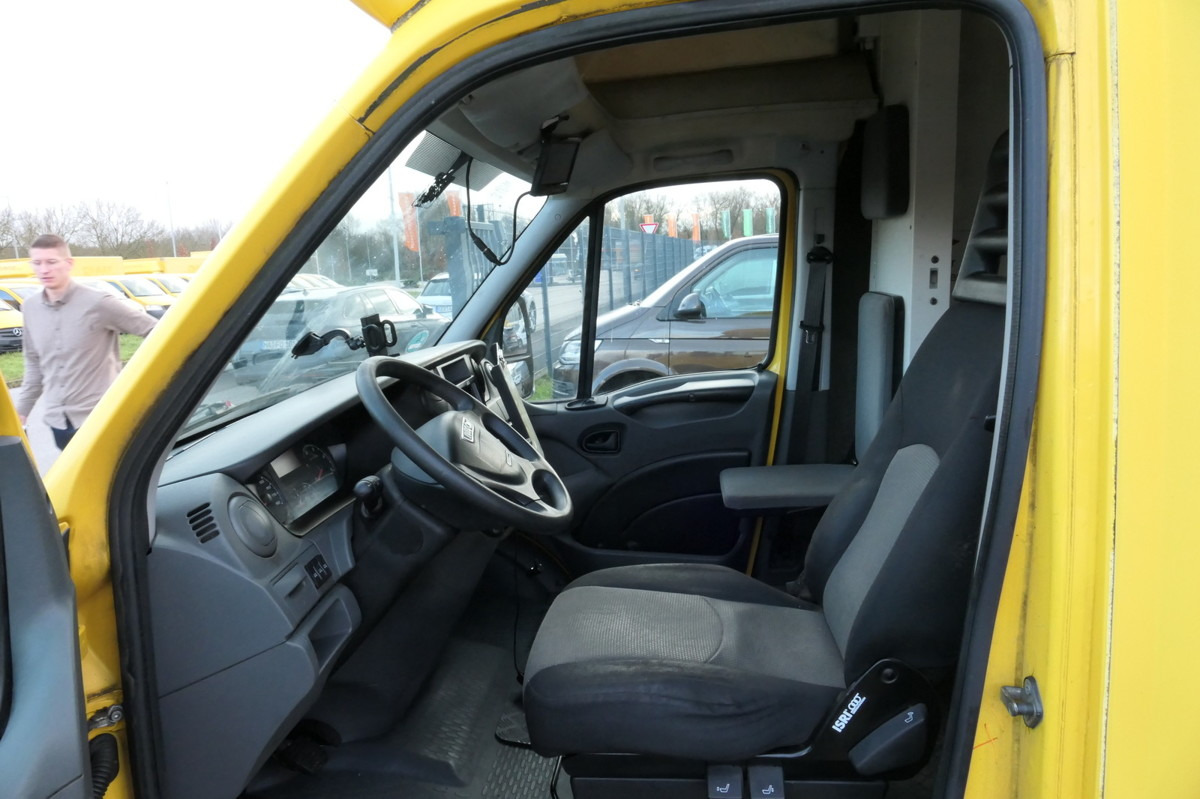 Fourgon grand volume IVECO Daily 35 S11 C30C AUTOMATIK KAMERA Regale LUFT D: photos 8