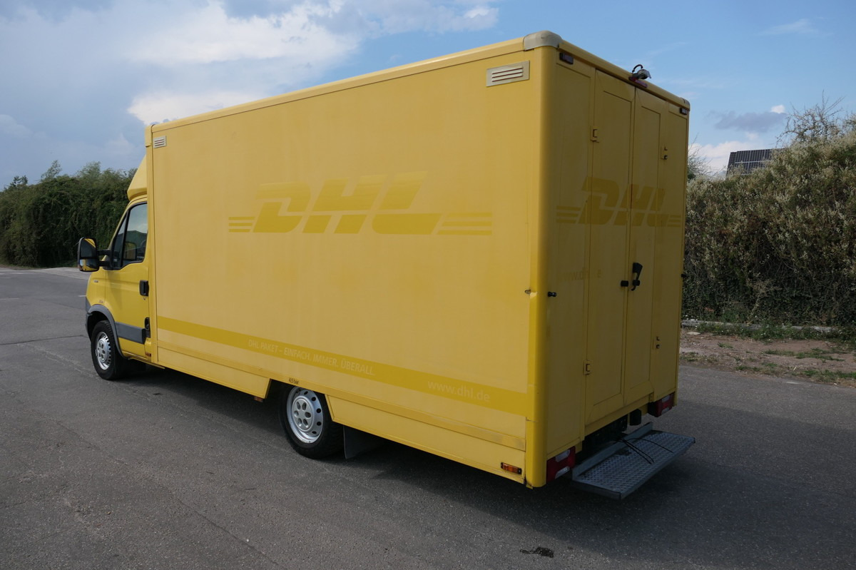 IVECO Daily 35 S11 C30C AUTOMATIK KAMERA Regale LUFT D - Fourgon grand volume: photos 4 IVECO Daily 35 S11 C30C AUTOMATIK KAMERA Regale LUFT D - Fourgon grand volume: photos 4