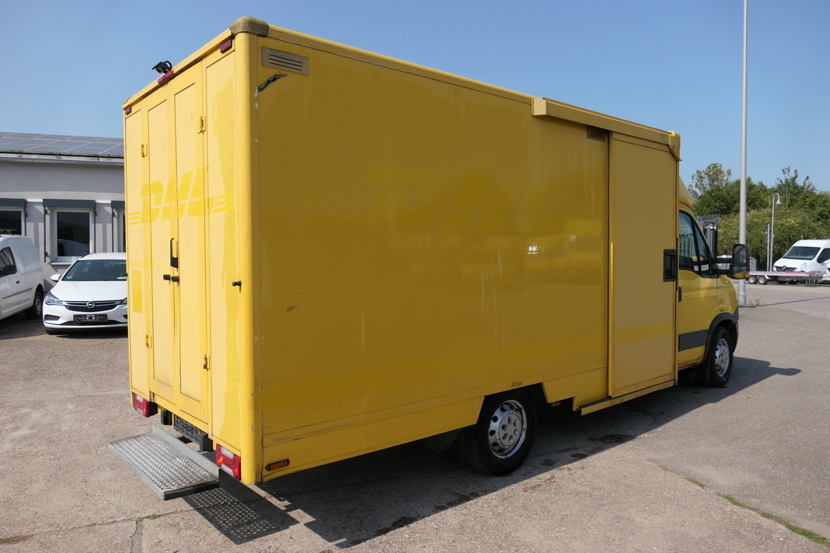 IVECO Daily 35 S11 C30C AUTOMATIK KAMERA Regale LUFT D - Fourgon grand volume: photos 3 IVECO Daily 35 S11 C30C AUTOMATIK KAMERA Regale LUFT D - Fourgon grand volume: photos 3