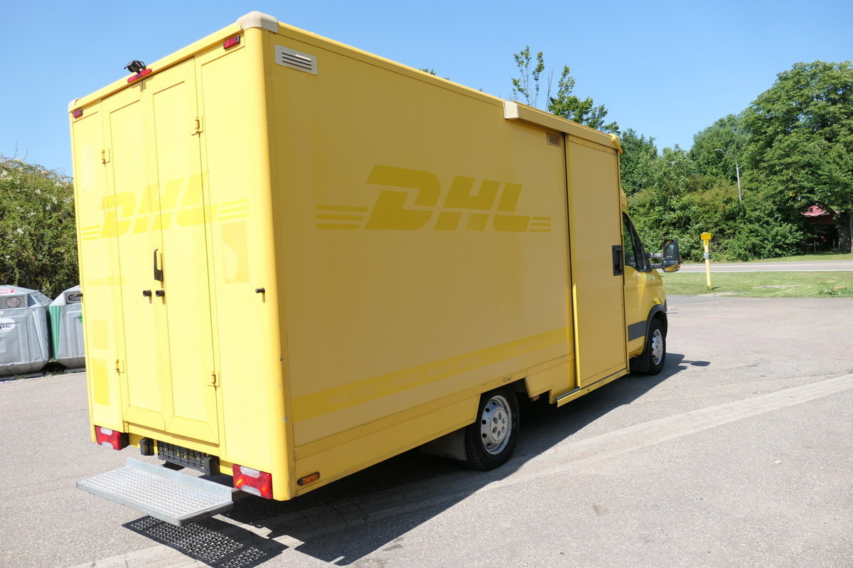 IVECO Daily 35 S11 C30C AUTOMATIK KAMERA Regale LUFT D - Fourgon grand volume: photos 3 IVECO Daily 35 S11 C30C AUTOMATIK KAMERA Regale LUFT D - Fourgon grand volume: photos 3