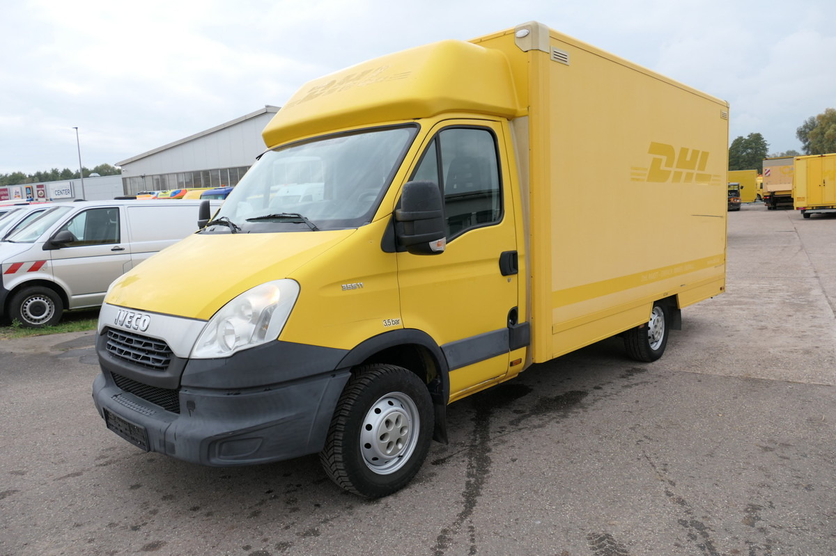 IVECO Daily 35 S11 C30C AUTOMATIK KAMERA Regale LUFT D - Fourgon grand volume: photos 1 IVECO Daily 35 S11 C30C AUTOMATIK KAMERA Regale LUFT D - Fourgon grand volume: photos 1