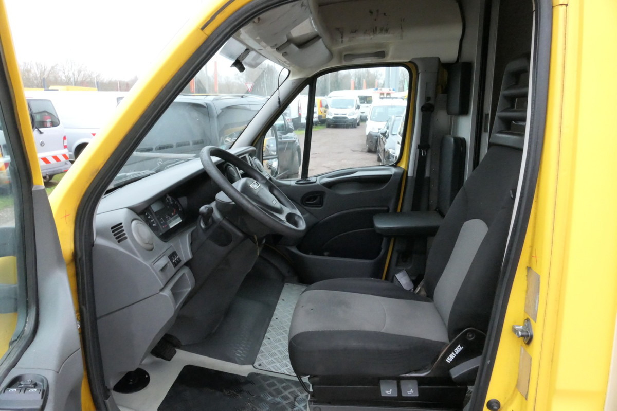 Fourgon grand volume IVECO Daily 35 S11 C30C AUTOMATIK Regale LUFT - EURO 5: photos 9