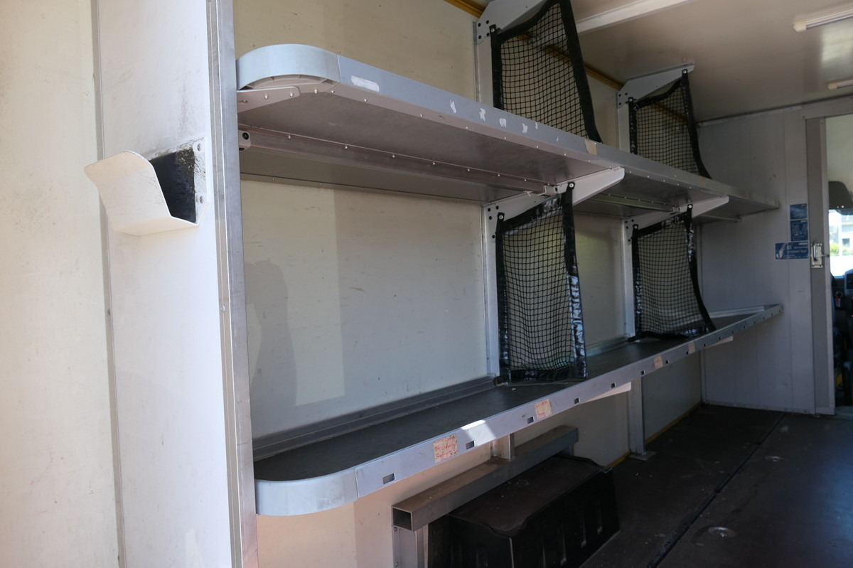 MERCEDES-BENZ SPRINTER 310 CDI MAXI EURO-5 KOFFER REGALE KAMER - Fourgon grand volume: photos 5 MERCEDES-BENZ SPRINTER 310 CDI MAXI EURO-5 KOFFER REGALE KAMER - Fourgon grand volume: photos 5
