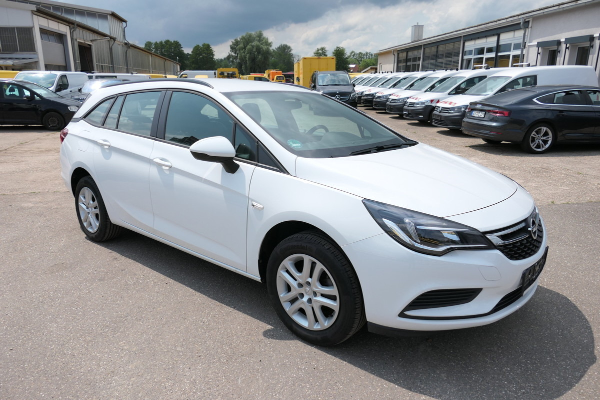 OPEL Astra K 1.4 Turbo CNG Edition Klima COC - Voiture: photos 2 OPEL Astra K 1.4 Turbo CNG Edition Klima COC - Voiture: photos 2
