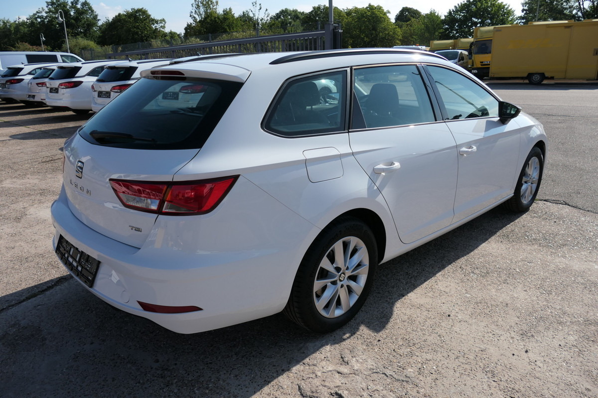 SEAT Leon ST 1.5 TGI Bivalent Benzin/CNG KLIMA - Voiture: photos 3 SEAT Leon ST 1.5 TGI Bivalent Benzin/CNG KLIMA - Voiture: photos 3