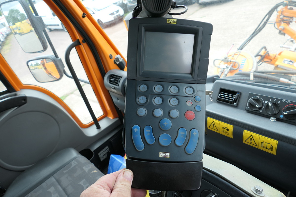 Camion benne UNIMOG U400 405/12: photos 12