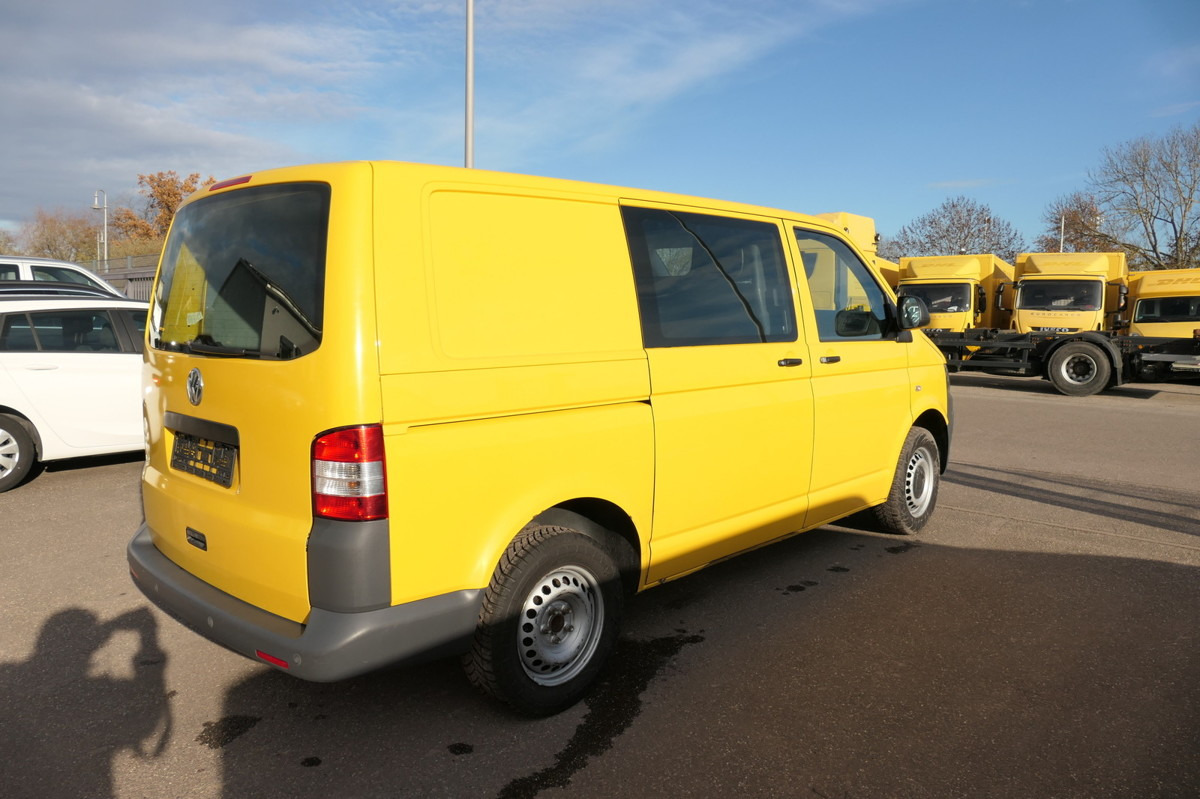 VW T5 Transporter 2.0 TDI PARKTRONIK EURO-5 2xSCHIE - Fourgonnette: photos 4 VW T5 Transporter 2.0 TDI PARKTRONIK EURO-5 2xSCHIE - Fourgonnette: photos 4