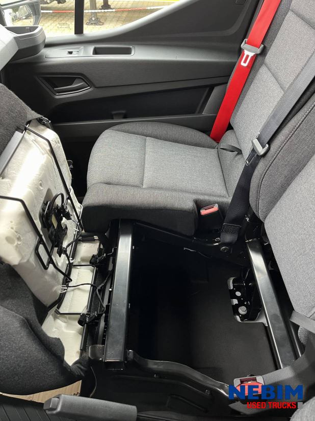 Fourgon utilitaire neuf Renault Master L3H2 150HP 6 Units Available: photos 28