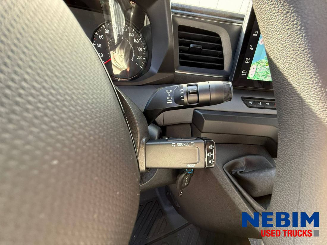 Fourgon utilitaire neuf Renault Master L3H2 150HP 6 Units Available: photos 19