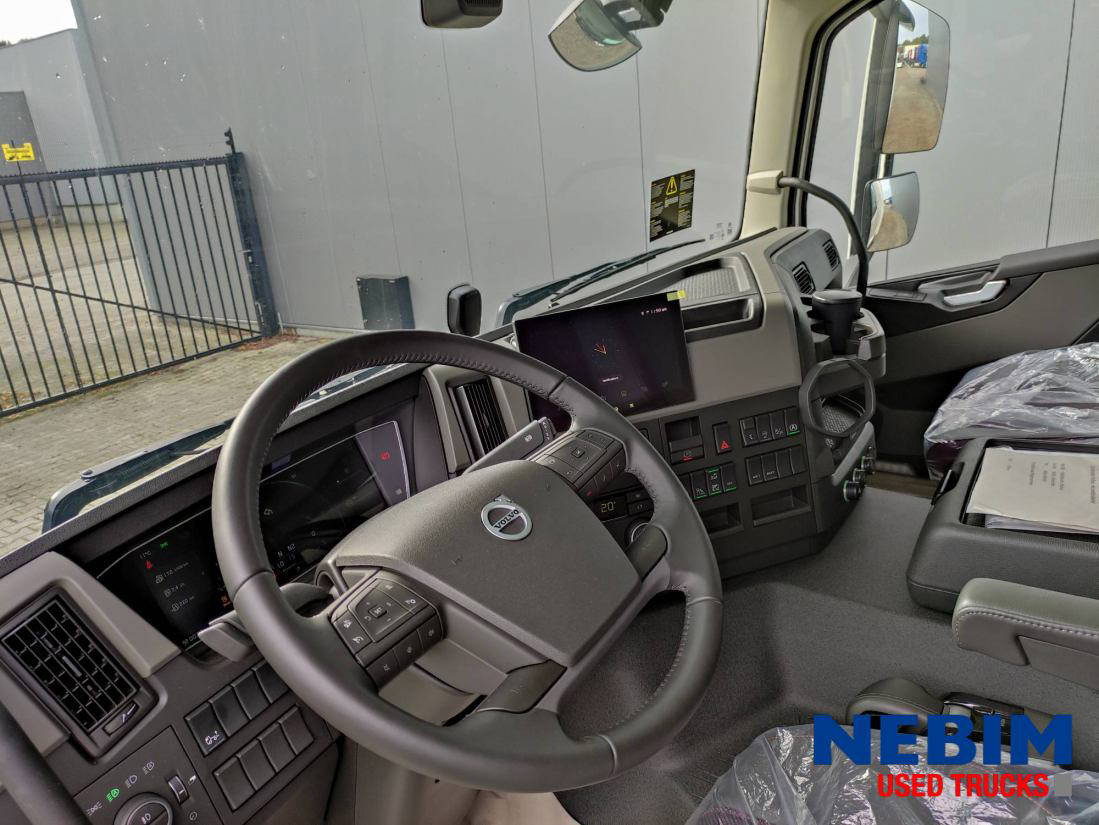 Volvo FM 330 4X2 - Camion à rideaux coulissants: photos 3 Volvo FM 330 4X2 - Camion à rideaux coulissants: photos 3
