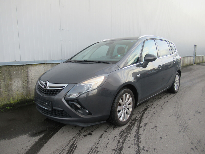 Opel Zafira Touren - Voiture: photos 3 Opel Zafira Touren - Voiture: photos 3