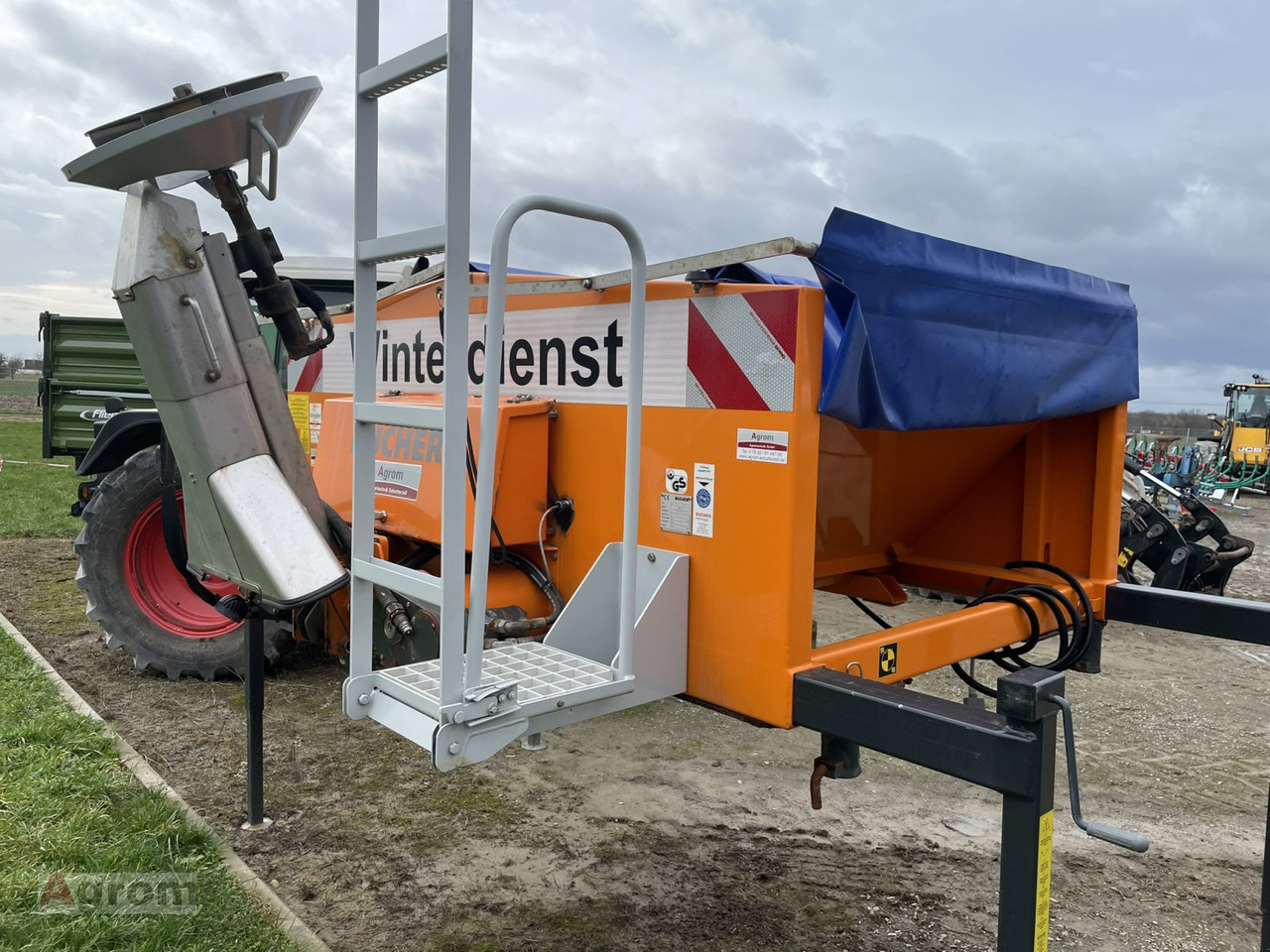 Gmeiner YETI TRAC 2000W - Epandeur de sable: photos 3 Gmeiner YETI TRAC 2000W - Epandeur de sable: photos 3