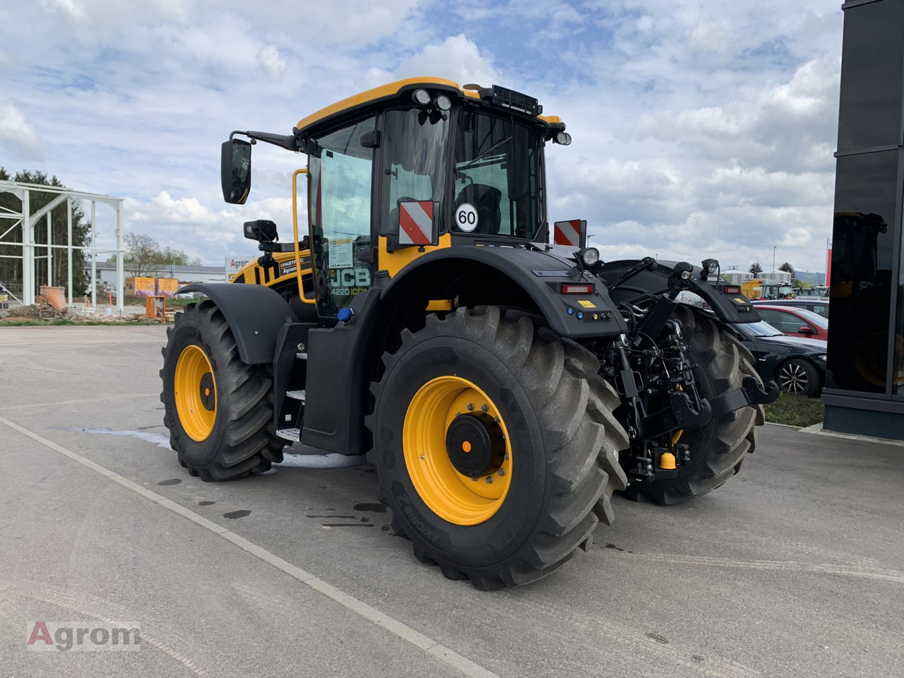 JCB Fastrac 4220 iCON - Tracteur agricole: photos 3 JCB Fastrac 4220 iCON - Tracteur agricole: photos 3