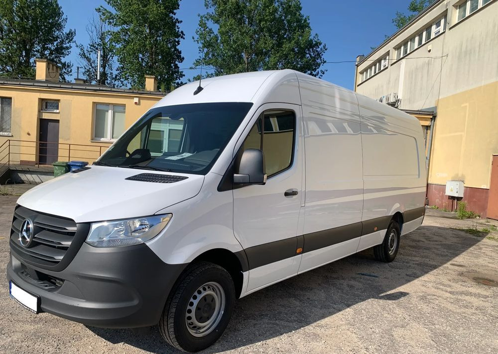 Mercedes-Benz SPRINTER 317 CDI Furgon PRO - Fourgon utilitaire: photos 1 Mercedes-Benz SPRINTER 317 CDI Furgon PRO - Fourgon utilitaire: photos 1
