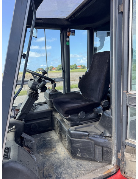 Heden 8440 DG - Chariot élévateur diesel: photos 4 Heden 8440 DG - Chariot élévateur diesel: photos 4