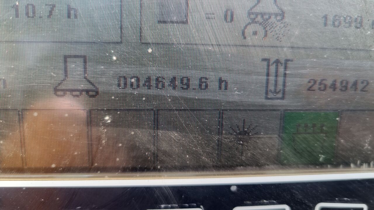 Atlas Copco ROC D7-01 RRC - Foreuse: photos 5 Atlas Copco ROC D7-01 RRC - Foreuse: photos 5