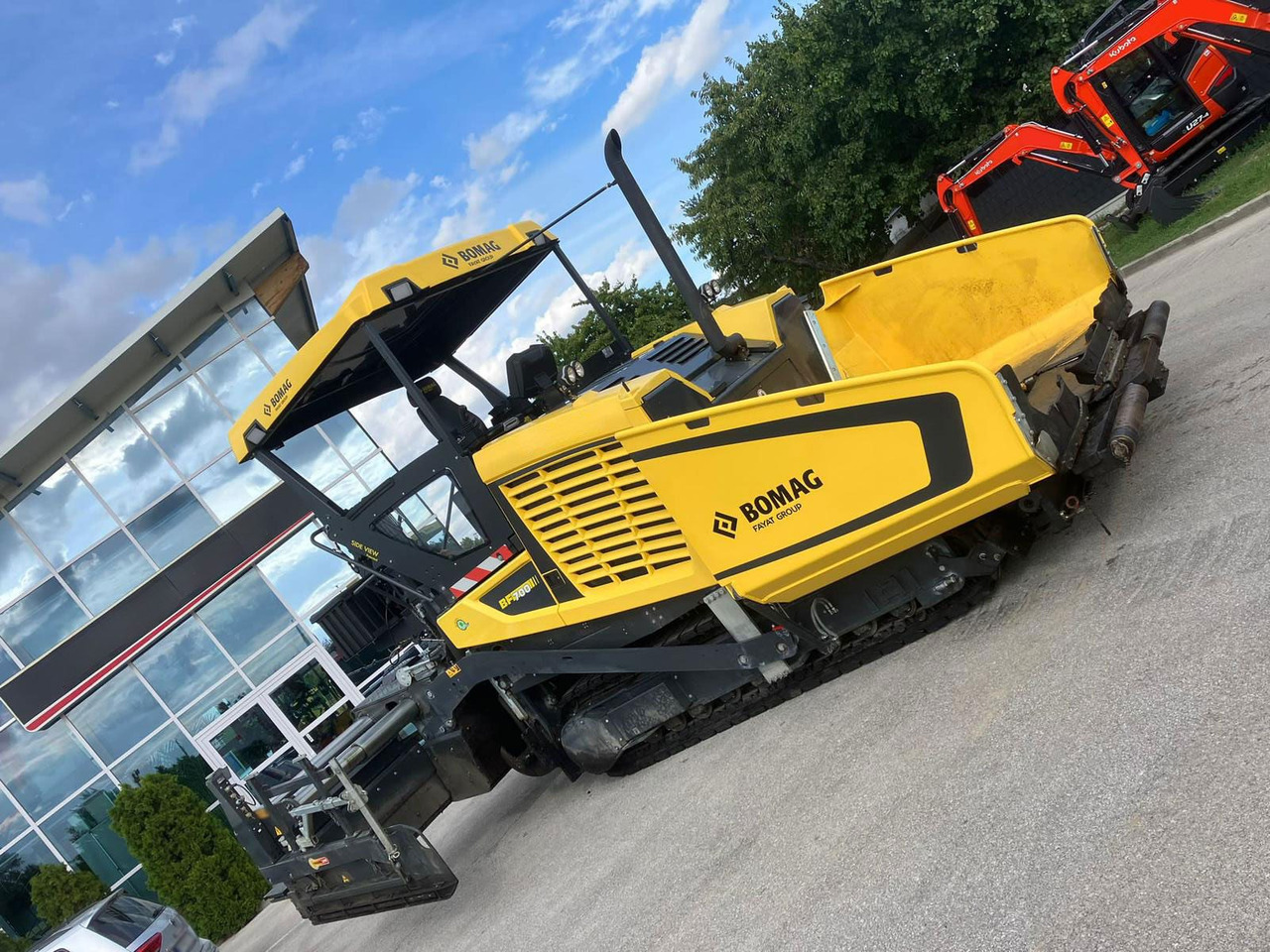 Bomag BF700 C-3 - Finisseur: photos 4 Bomag BF700 C-3 - Finisseur: photos 4