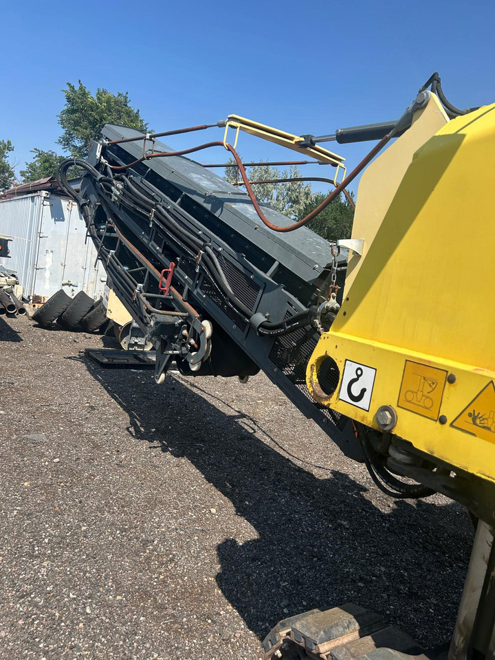 Bomag BM 1300/30 - Fraiseuse à froid: photos 4 Bomag BM 1300/30 - Fraiseuse à froid: photos 4