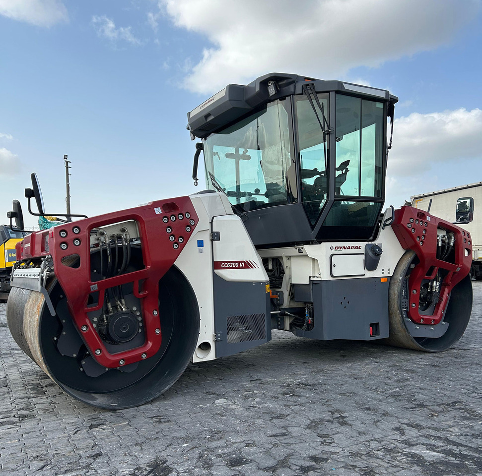Dynapac CC6200 Vi - Compacteur: photos 1 Dynapac CC6200 Vi - Compacteur: photos 1