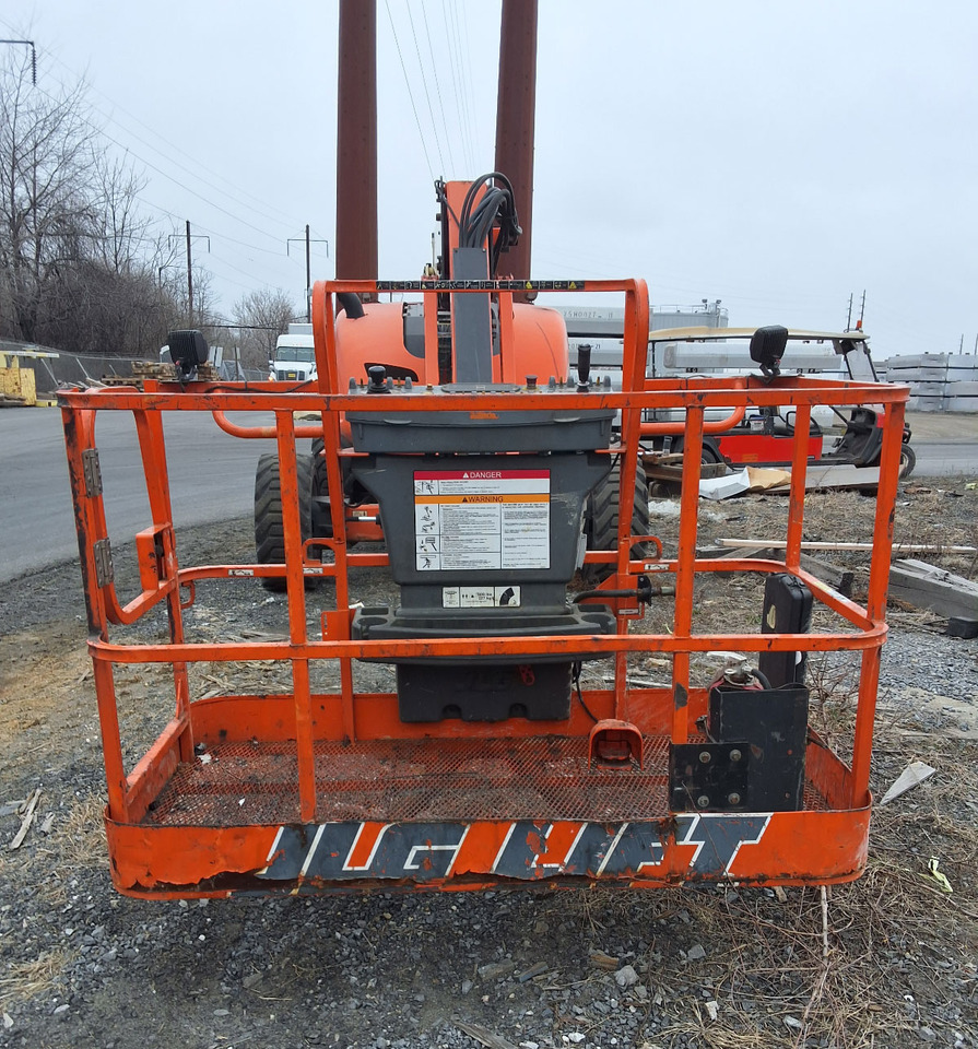 JLG 600AJ - Chargeuse sur pneus télescopique: photos 5 JLG 600AJ - Chargeuse sur pneus télescopique: photos 5