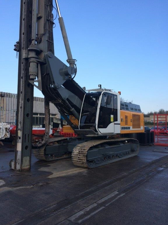 Liebherr LRB 125 XL - Mât de battage: photos 3 Liebherr LRB 125 XL - Mât de battage: photos 3