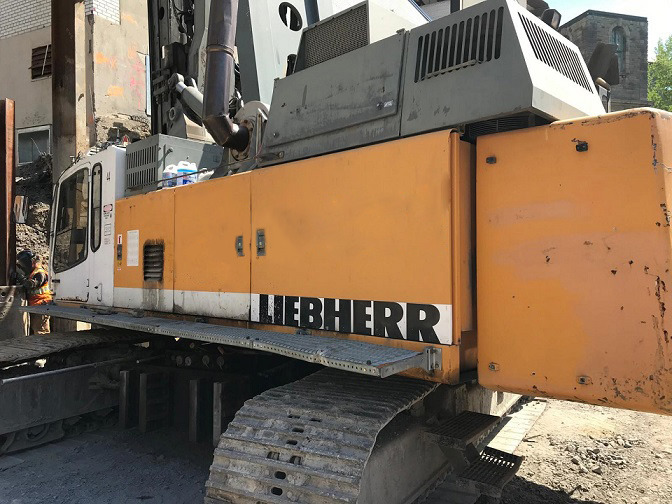 Liebherr LRB 255 - Mât de battage: photos 3 Liebherr LRB 255 - Mât de battage: photos 3