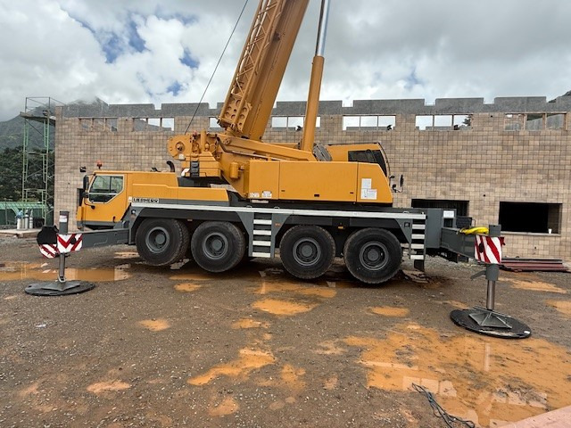 Liebherr LTM 1100-4.1 - Grue mobile: photos 3 Liebherr LTM 1100-4.1 - Grue mobile: photos 3