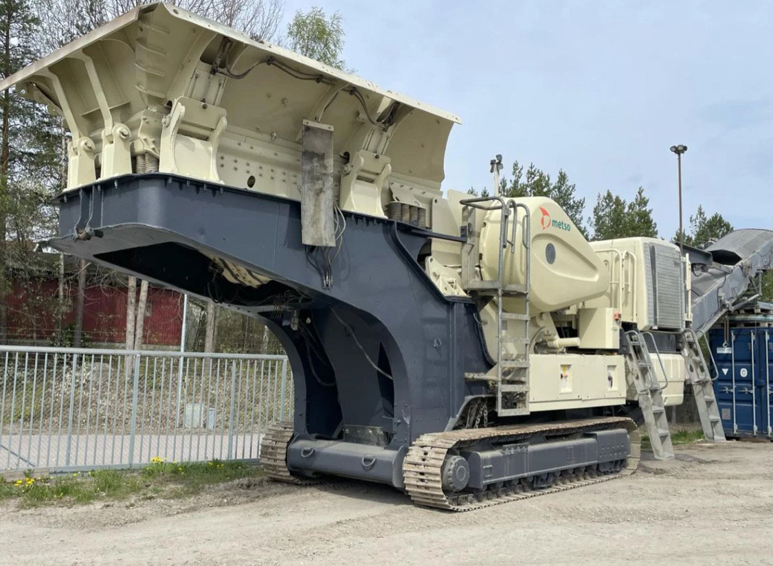 Metso LT120E - Concasseur à mâchoires: photos 3 Metso LT120E - Concasseur à mâchoires: photos 3