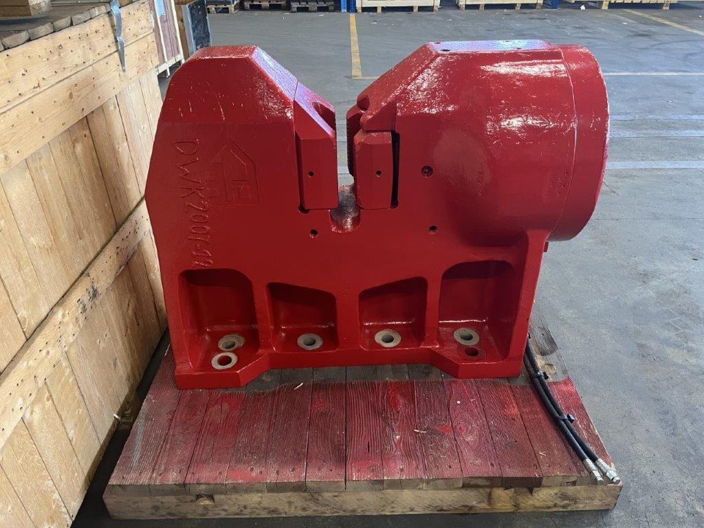 PVE 200TU-P - Mât de battage: photos 3 PVE 200TU-P - Mât de battage: photos 3