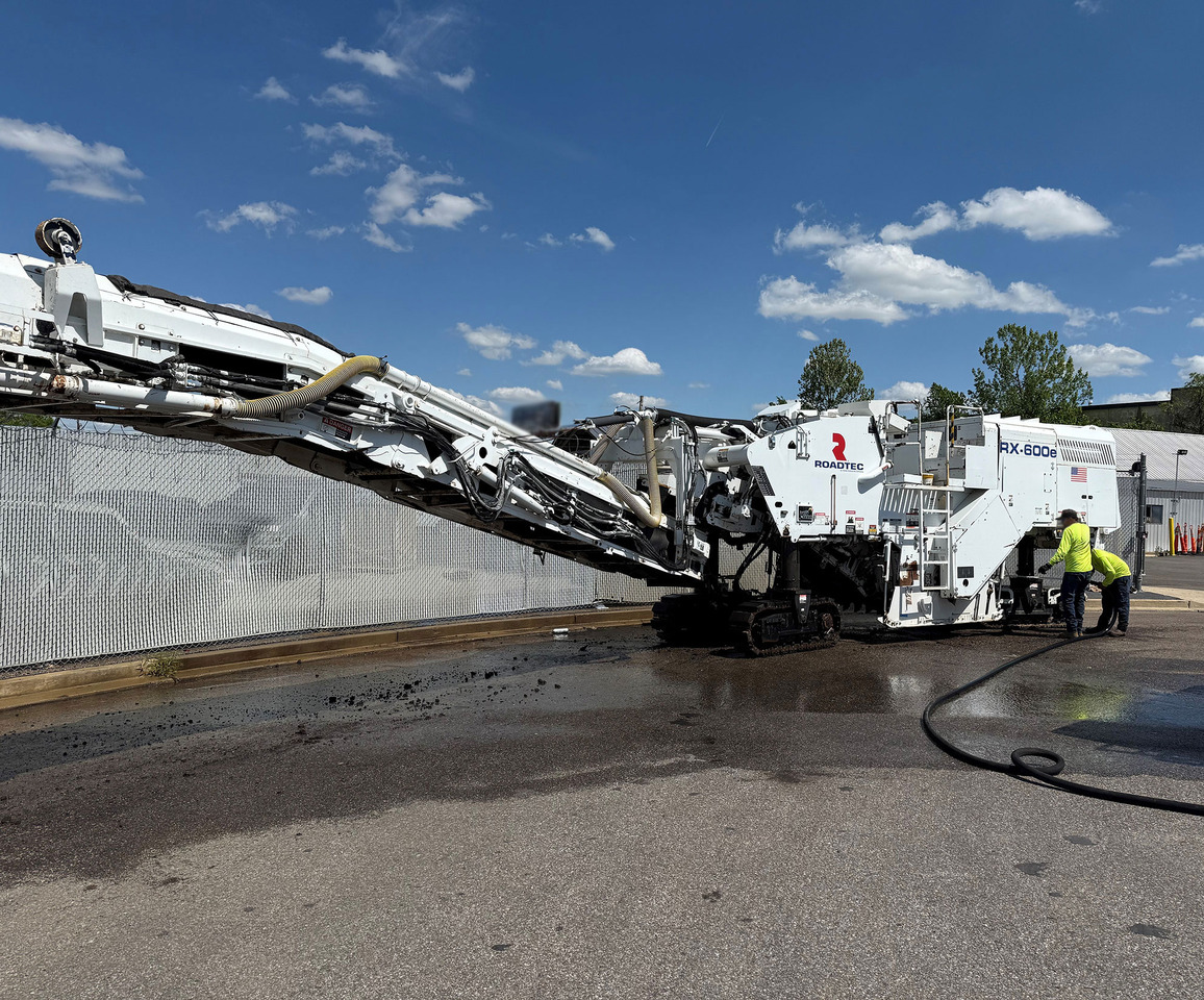 Roadtec RX-600E - Fraiseuse à froid: photos 1 Roadtec RX-600E - Fraiseuse à froid: photos 1