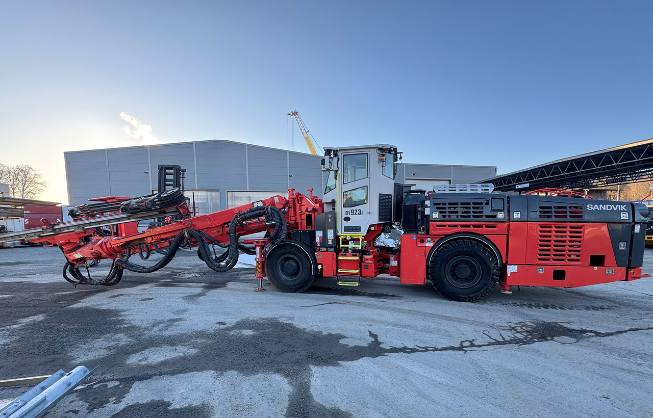 Sandvik DT923I - Aléseuse directionnelle: photos 4 Sandvik DT923I - Aléseuse directionnelle: photos 4