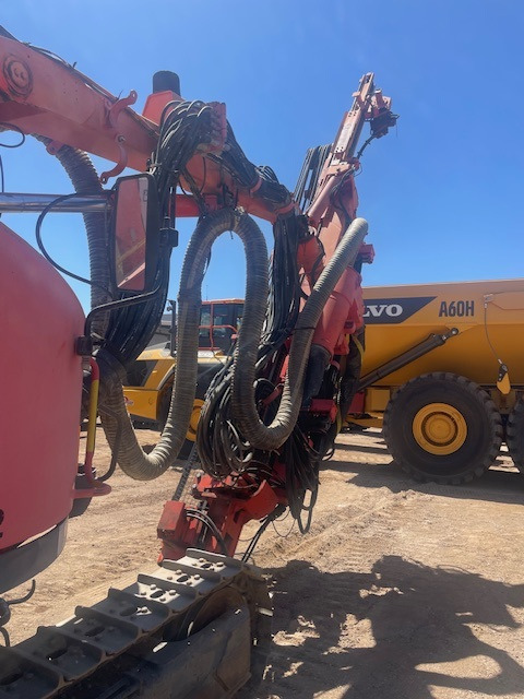 Sandvik DX800 - Foreuse: photos 5 Sandvik DX800 - Foreuse: photos 5