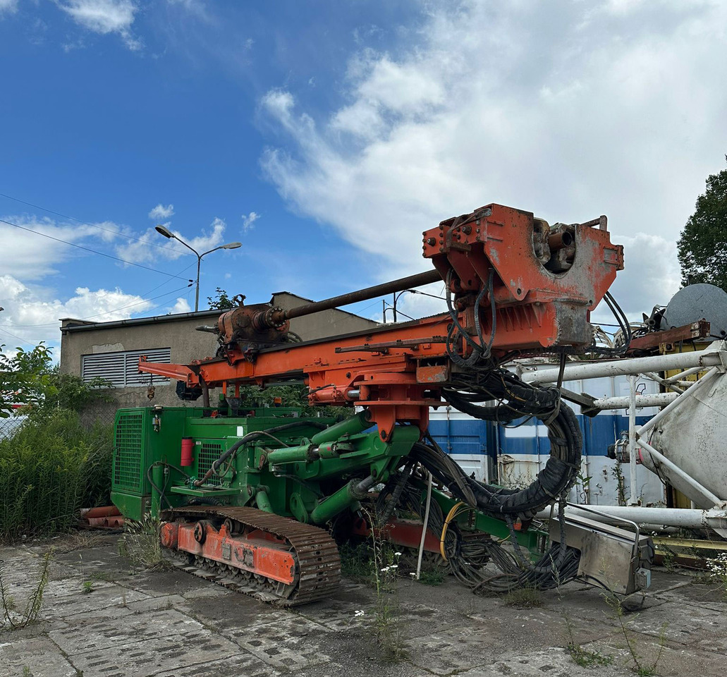 Soilmec SM-14 - Mât de battage: photos 3 Soilmec SM-14 - Mât de battage: photos 3