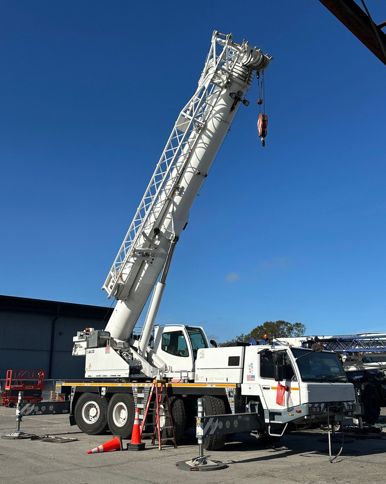Tadano ATF 70G-4 - Grue mobile: photos 2 Tadano ATF 70G-4 - Grue mobile: photos 2