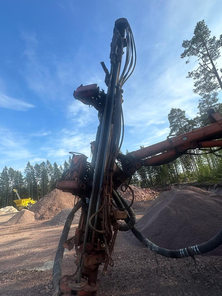 Tamrock Ranger 500 - Foreuse: photos 3 Tamrock Ranger 500 - Foreuse: photos 3