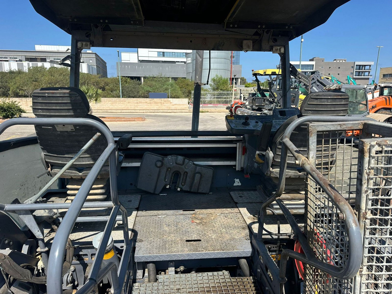 Vogele 2100-3i - Finisseur: photos 5 Vogele 2100-3i - Finisseur: photos 5