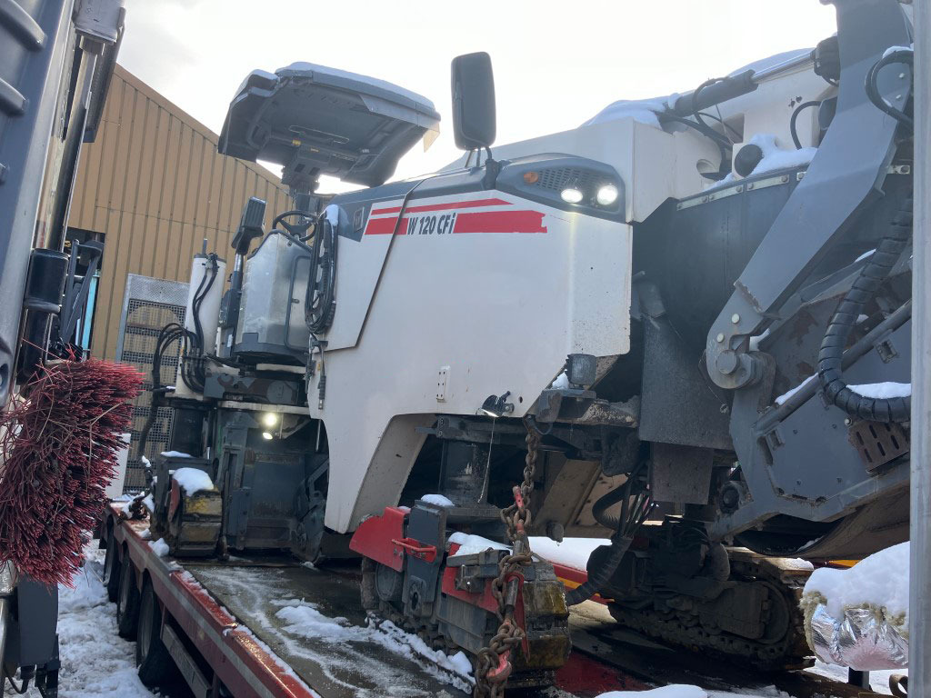 Wirtgen W 120 CFI - Fraiseuse à froid: photos 3 Wirtgen W 120 CFI - Fraiseuse à froid: photos 3